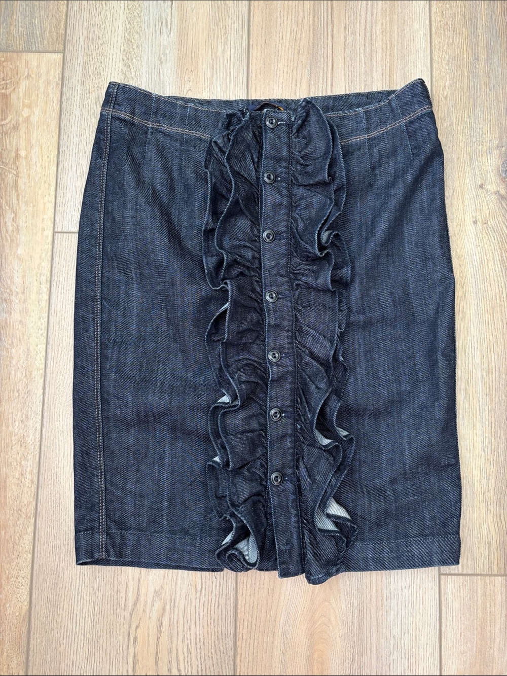 7 For All Mankind Ruffle Button Front Denim Skirt SZ 29 Western Y2K Nostalgia